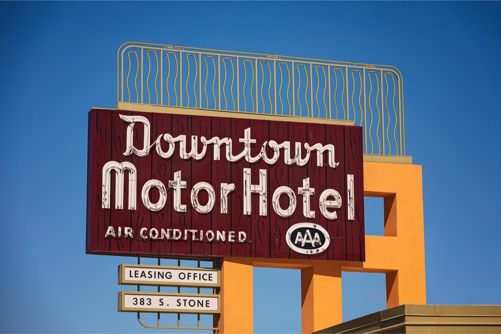 Downtown Motor Hotel