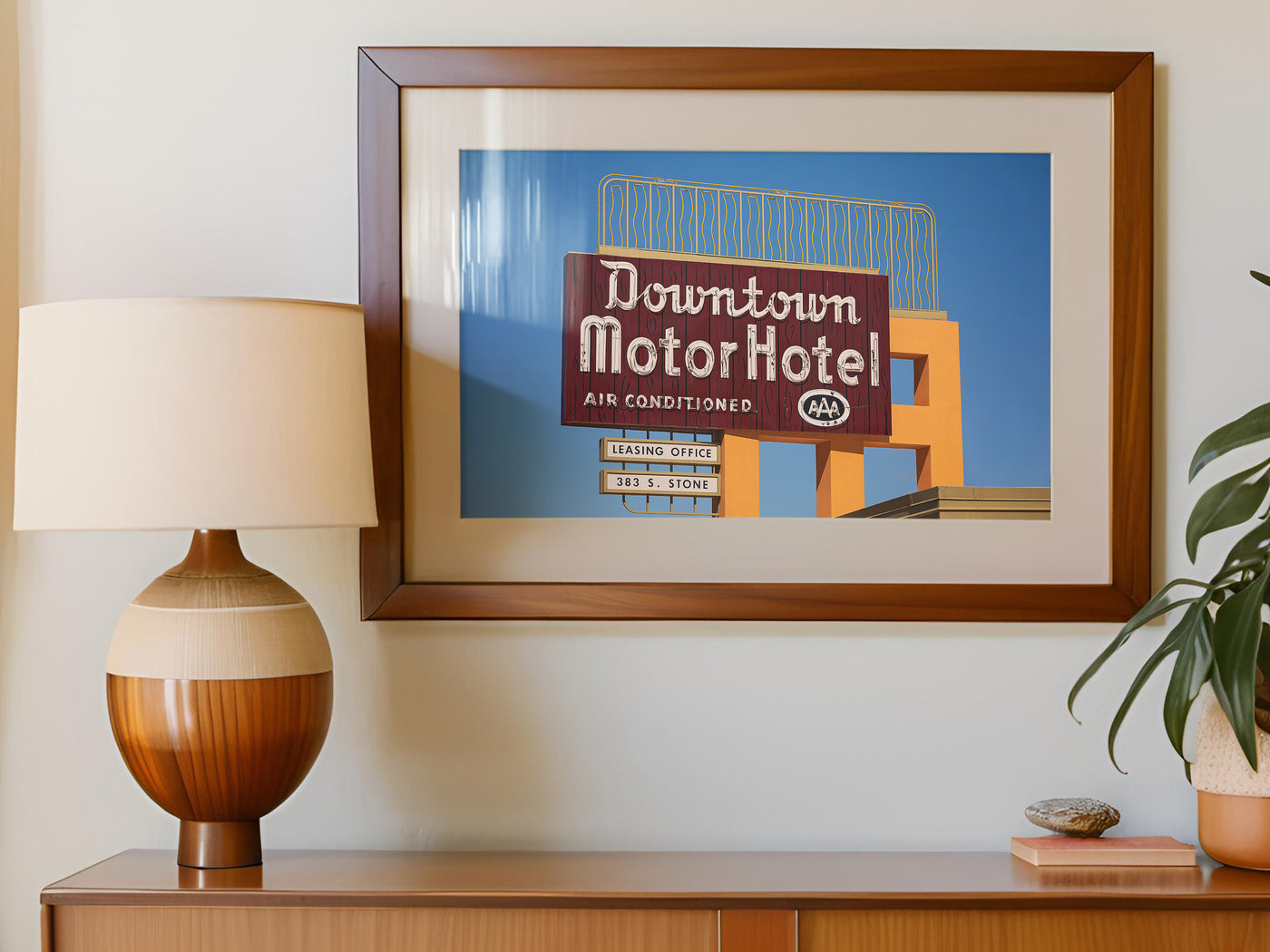 Downtown Motor Hotel