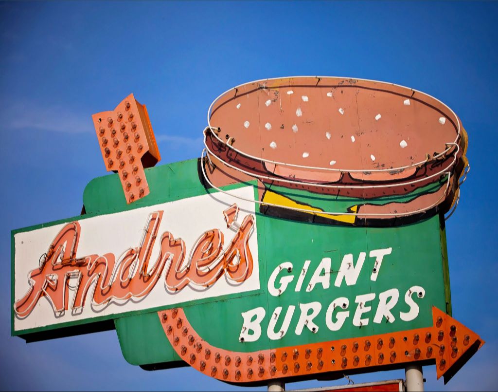 Andre's Giant Burgers